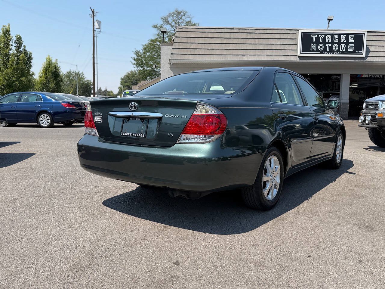 Used 2006 Toyota Camry XLE w/ VSC & Side Airbag Pkg FWD image 92