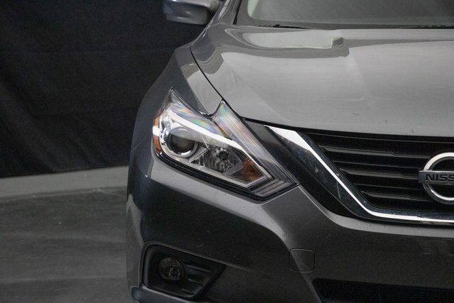 Used 2018 Nissan Altima 2.5 SV image 5