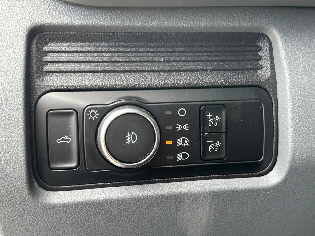 Used 2025 Ford F350 XLT AWD/4WD image 22