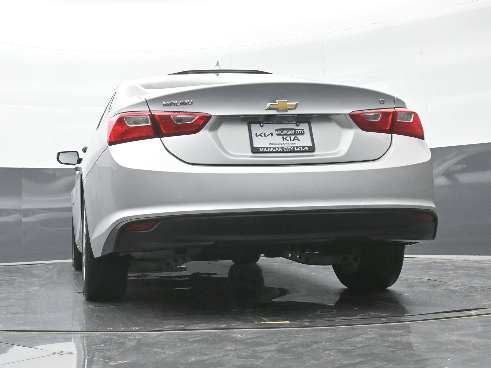 Used 2018 Chevrolet Malibu LT FWD image 41