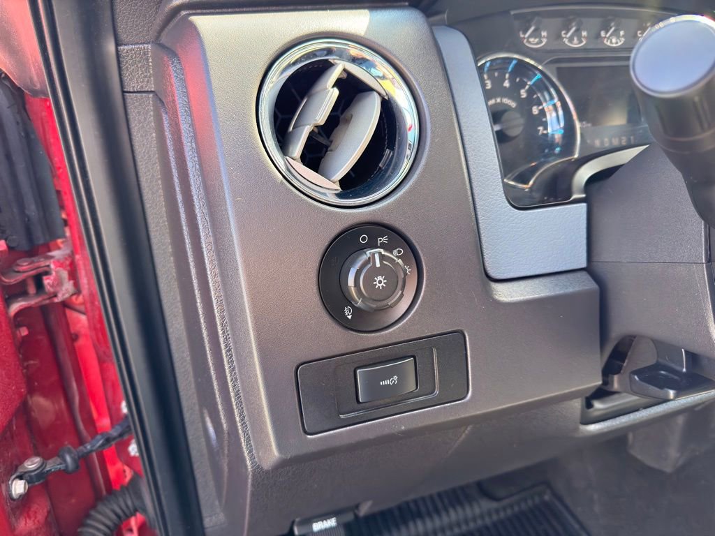 Used 2012 Ford F150 XLT w/ XTR Pkg image 21