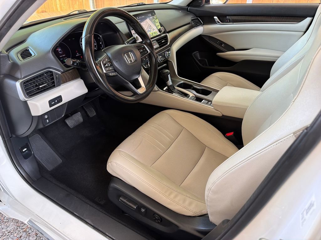 Used 2020 Honda Accord EX-L image 2