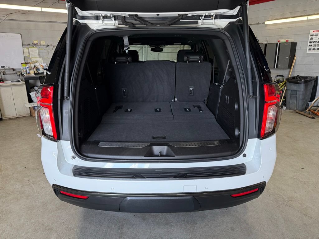 Used 2021 Chevrolet Tahoe RST AWD/4WD image 30