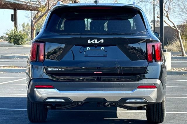 New 2026 Kia Sorento S w/ S Panoramic Sunroof Package image 6