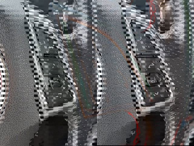 Used 2019 Chevrolet Camaro LT RWD image 21