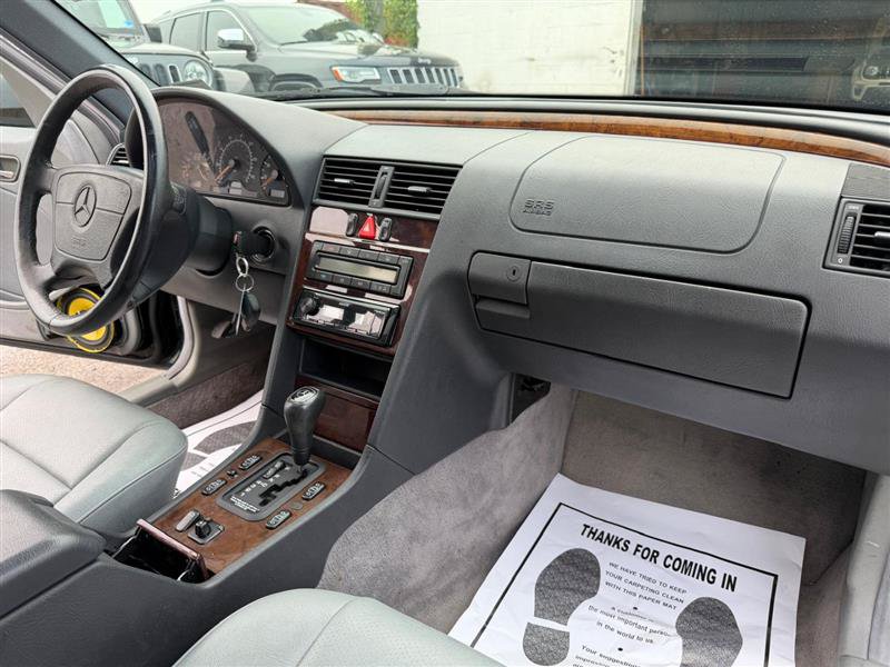 Used 1998 Mercedes-Benz C 230 image 17