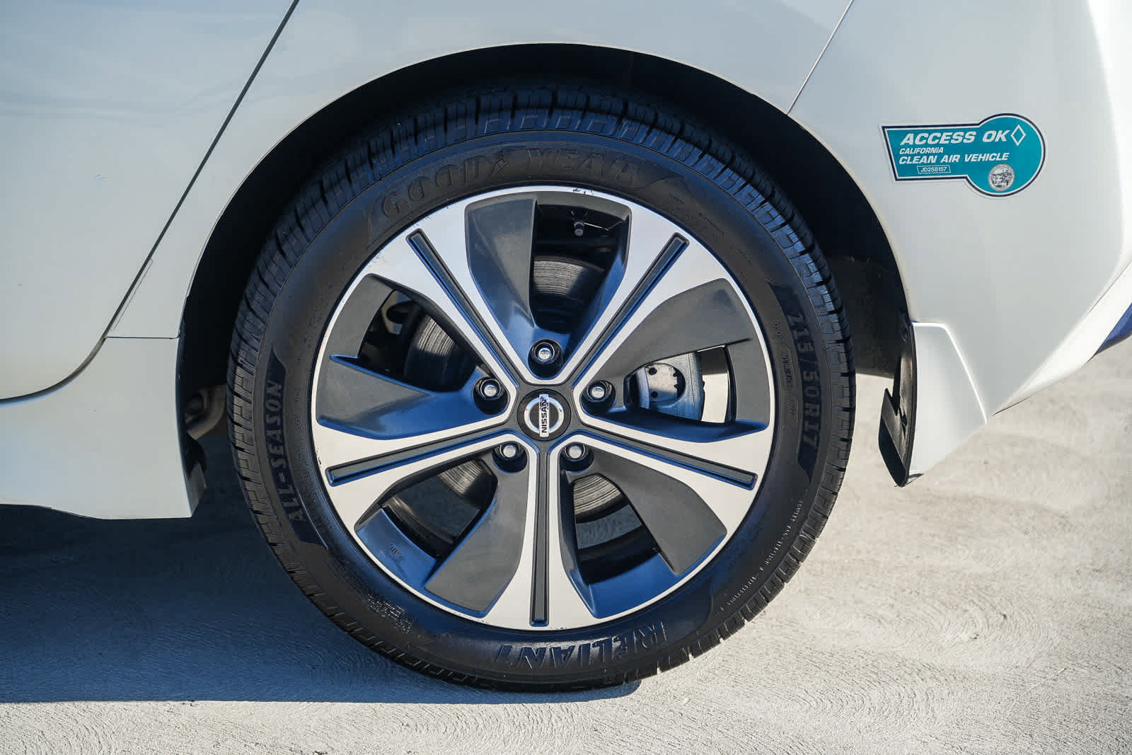 Used 2021 Nissan Leaf SL Plus FWD image 10