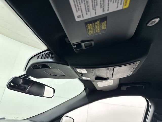 Used 2025 Ford Escape ST-Line image 19