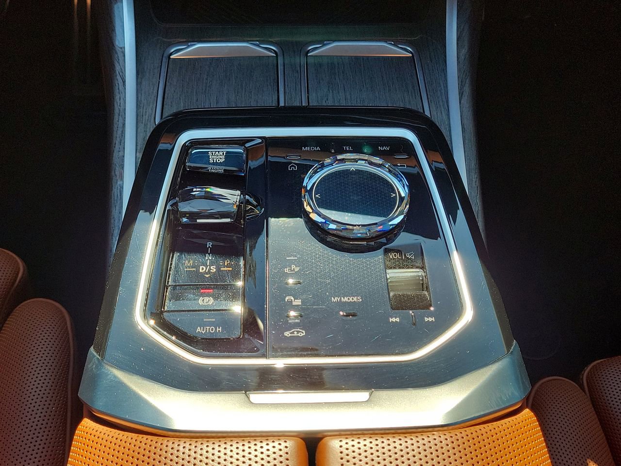 Used 2024 BMW 760i xDrive image 19