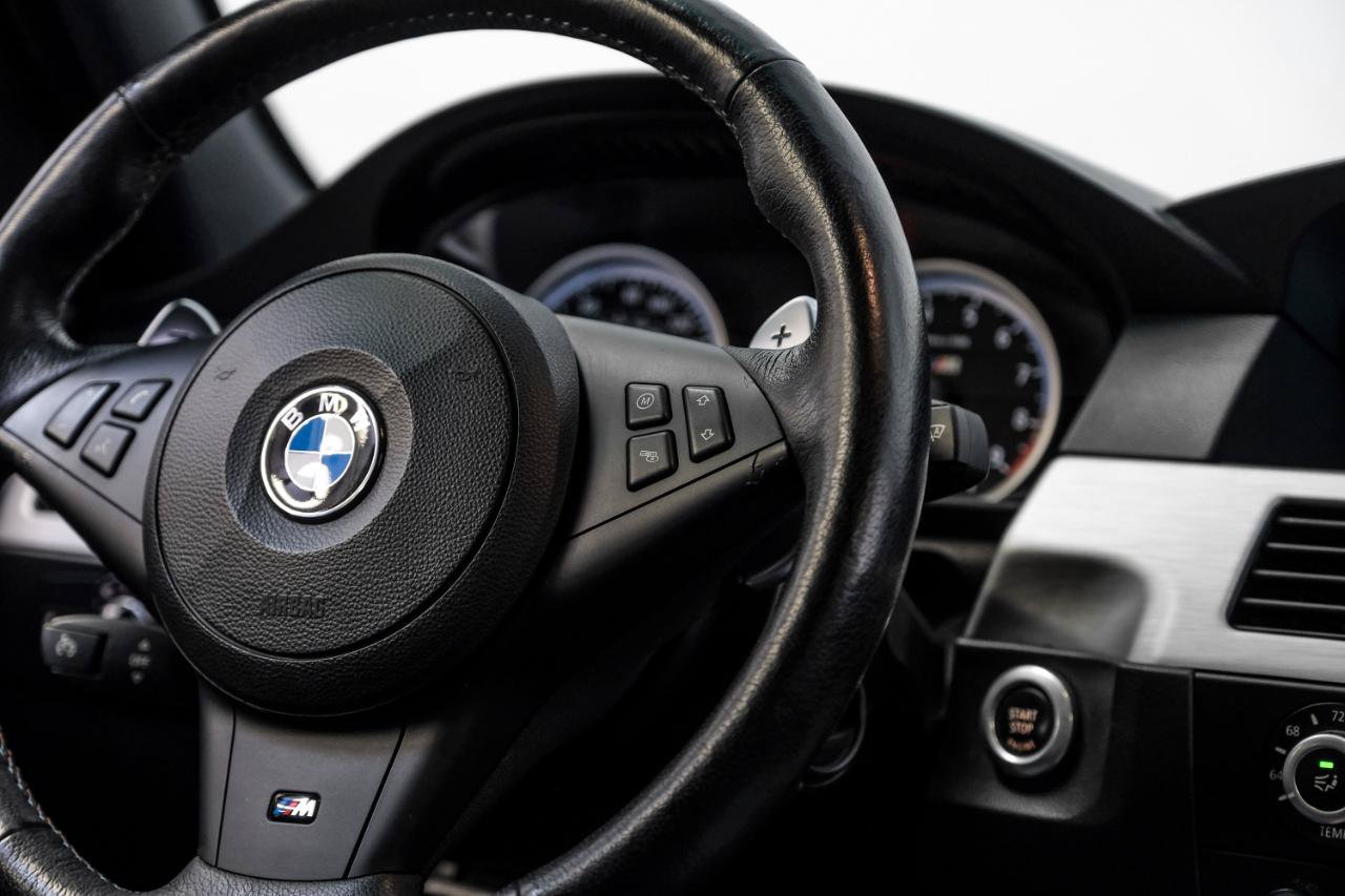 Used 2010 BMW M5 RWD image 20
