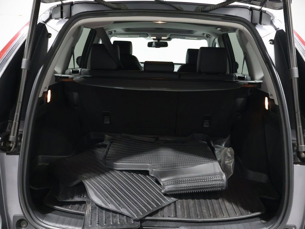 Used 2022 Honda CR-V Touring image 19