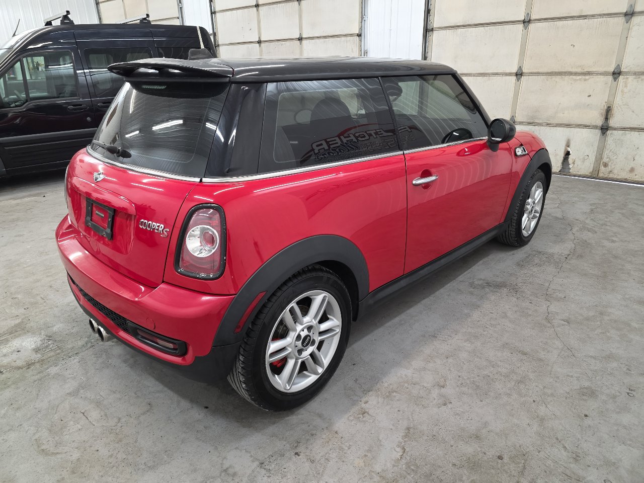 Used 2011 MINI Cooper S image 14