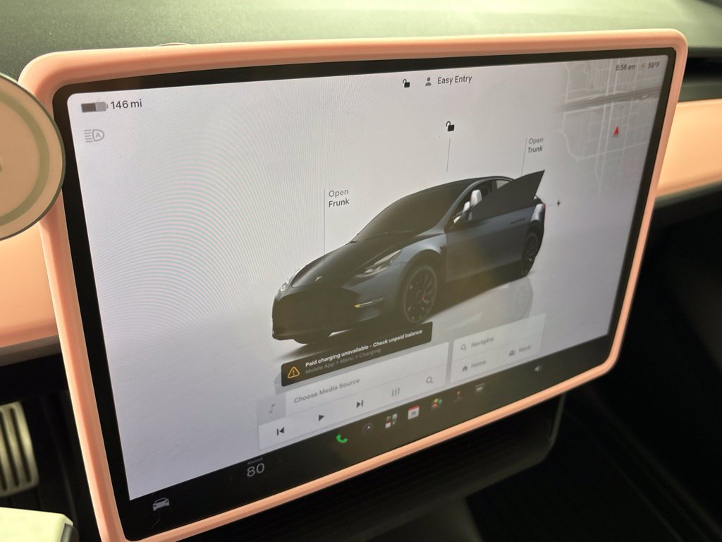 Used 2024 Tesla Model Y Performance AWD/4WD image 32