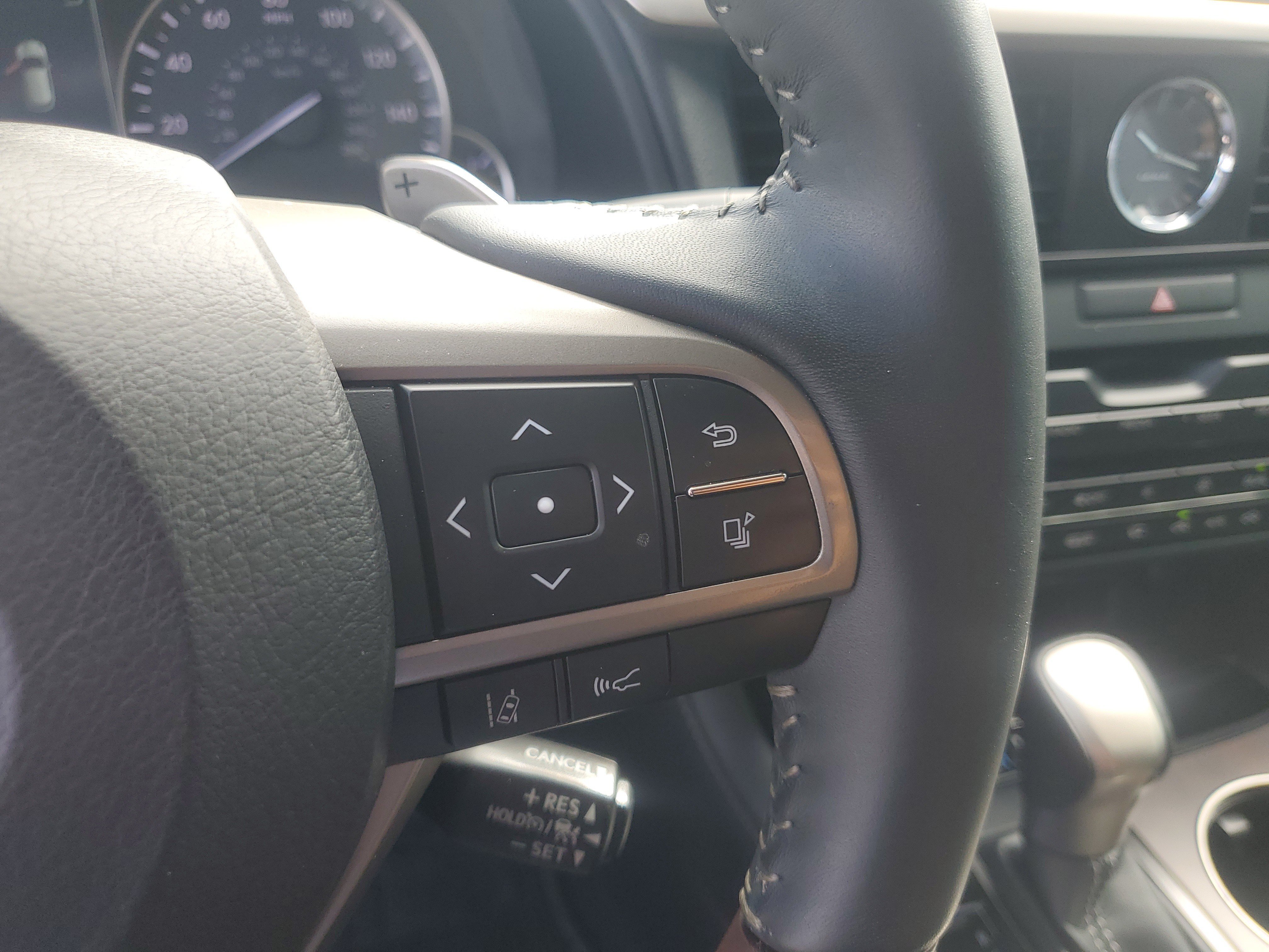 Used 2022 Lexus RX 350 FWD w/ Premium Package image 17