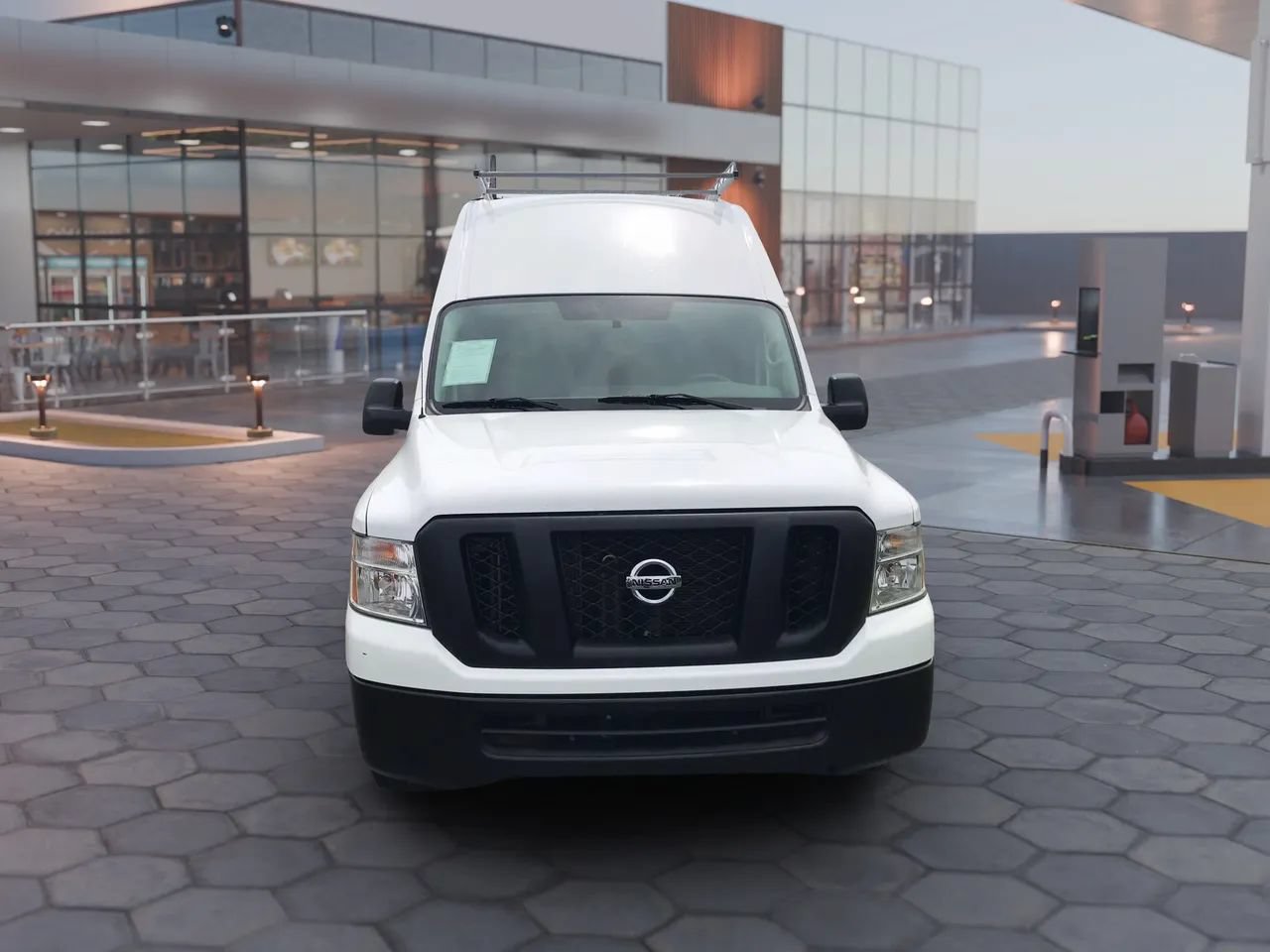 Used 2018 Nissan NV 2500 SV w/ Navigation Package RWD image 11