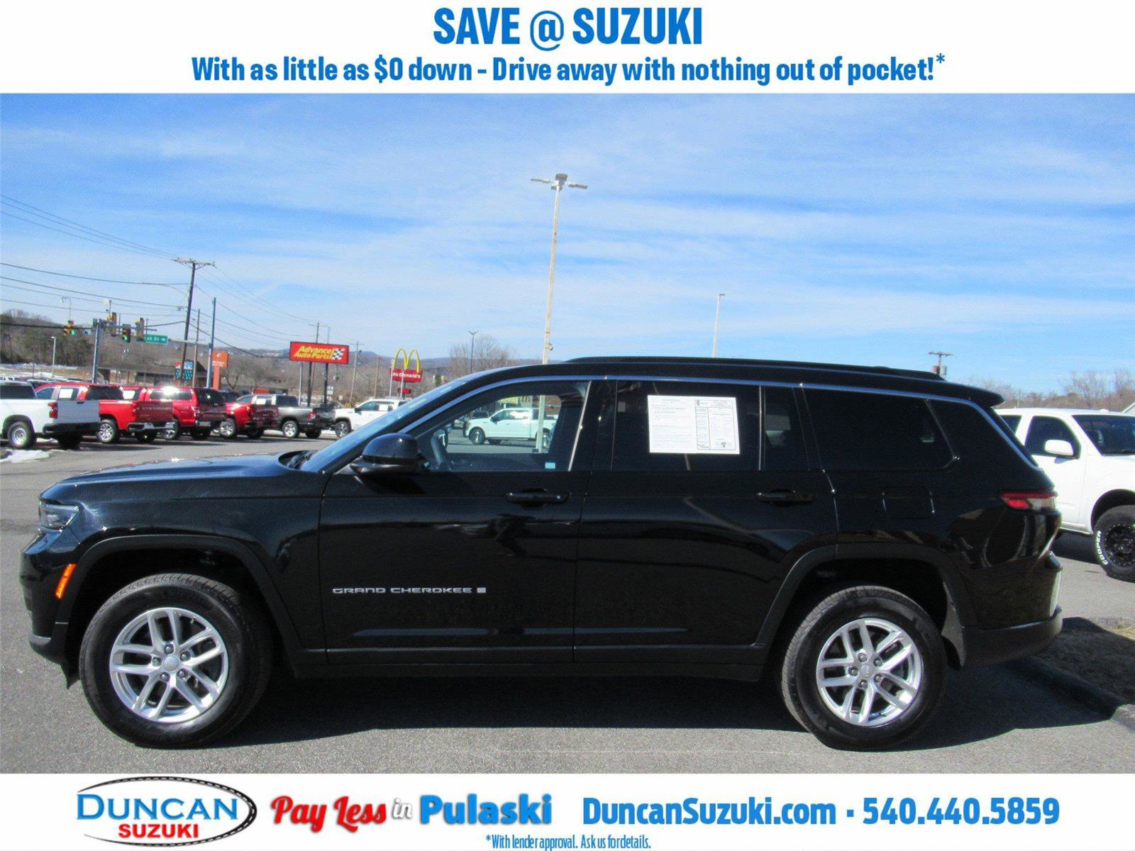 Used 2024 Jeep Grand Cherokee L Laredo image 6