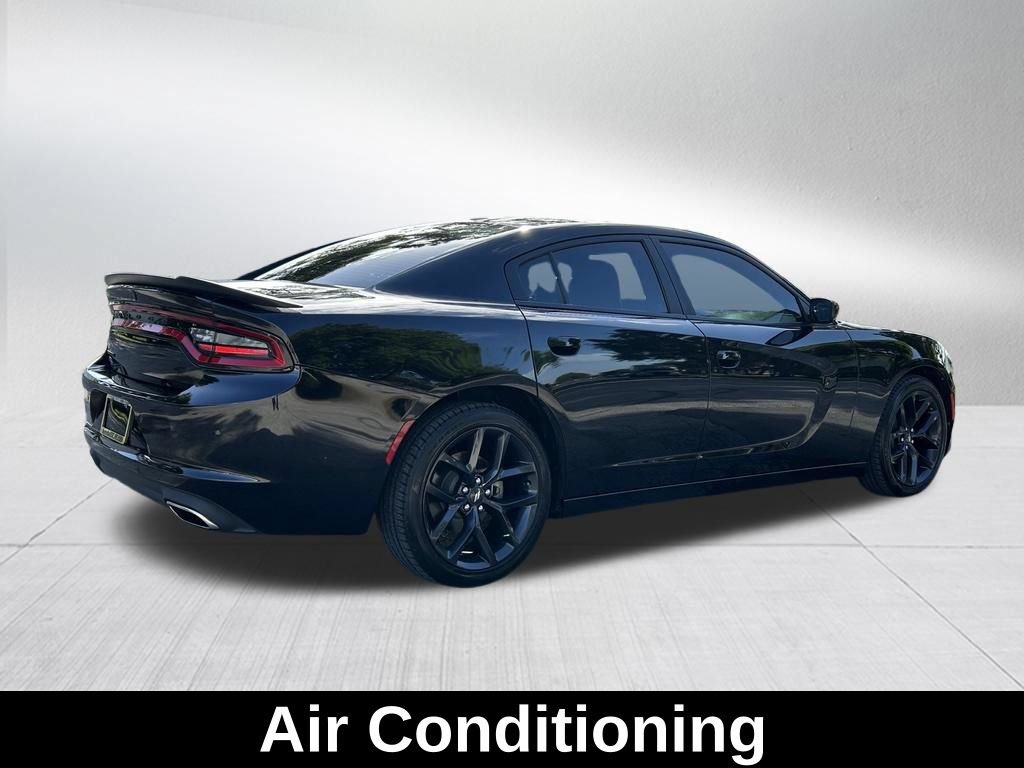 Used 2021 Dodge Charger SXT w/ Blacktop Package RWD image 6