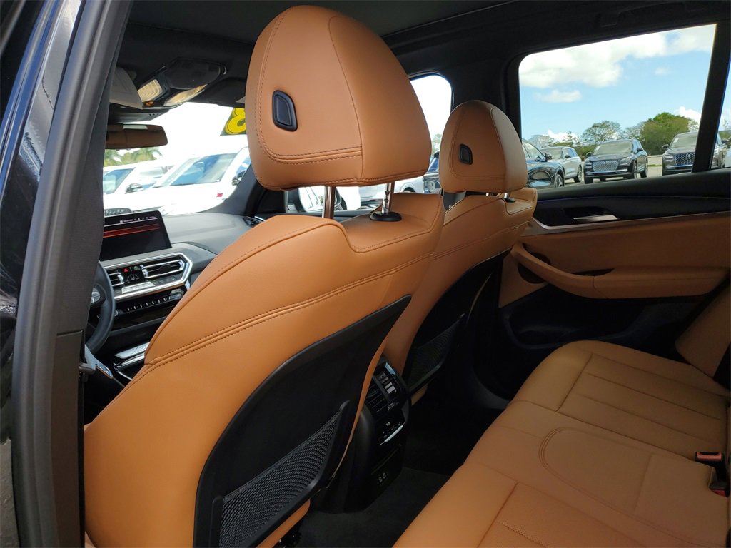Used 2023 BMW X3 xDrive30i w/ Premium Package w/ZPA image 11