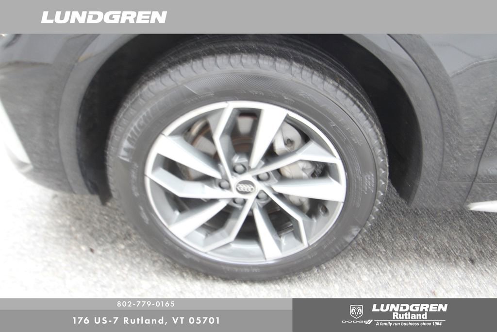 Used 2023 Audi Q5 2.0T Premium w/ Convenience Package AWD/4WD image 19