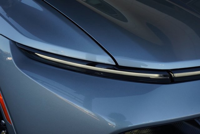 New 2025 Chevrolet Equinox EV LT image 13