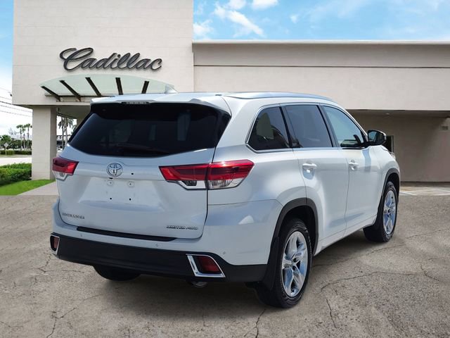 Used 2017 Toyota Highlander Limited image 5