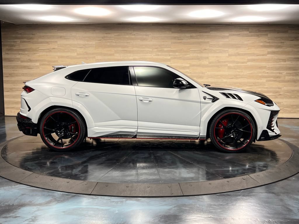Used 2019 Lamborghini Urus AWD/4WD image 19