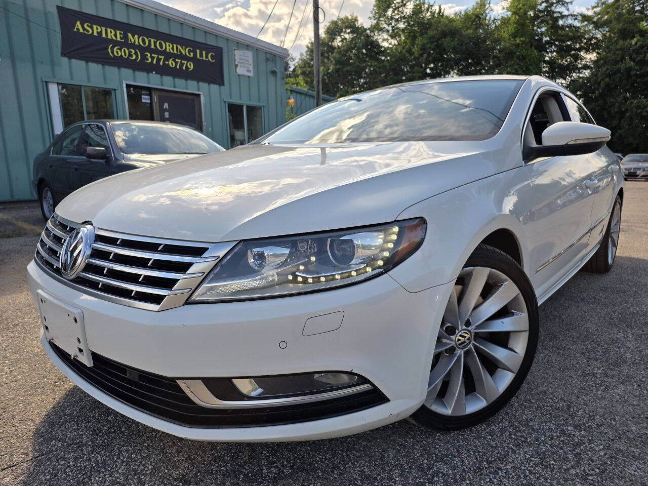 Used 2013 Volkswagen CC Executive AWD/4WD image 2