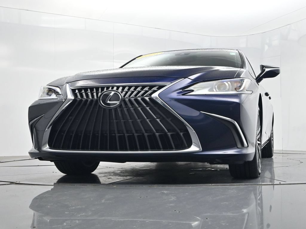 Used 2025 Lexus ES 350 w/ Premium Package FWD image 52