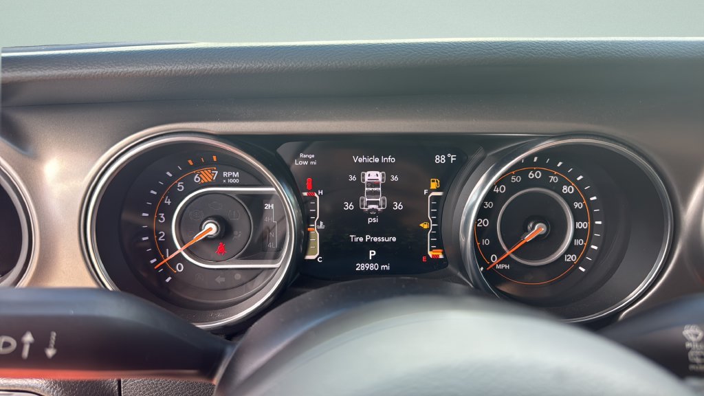 Used 2023 Jeep Wrangler Unlimited Sport AWD/4WD image 30
