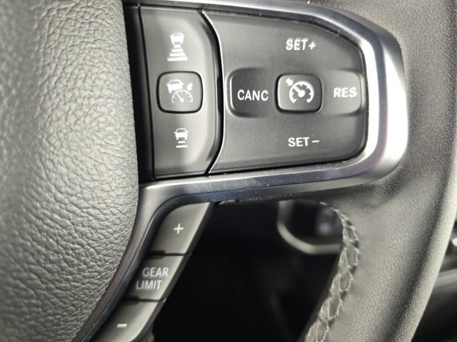 New 2026 RAM 3500 Big Horn AWD/4WD image 15