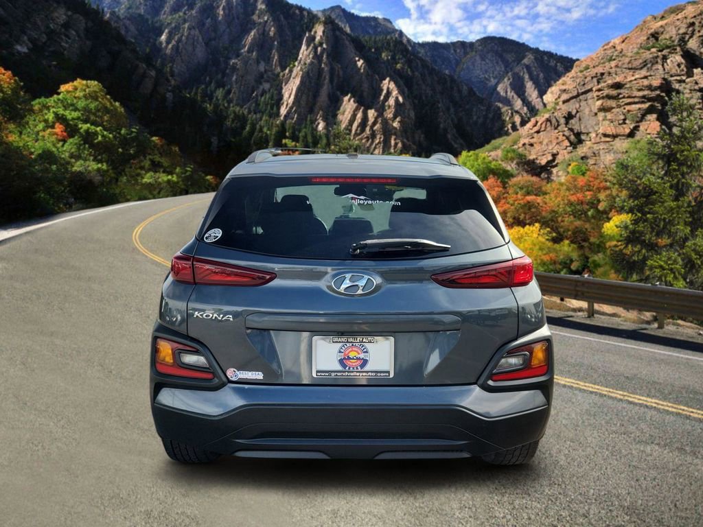 Used 2021 Hyundai Kona SEL FWD image 4