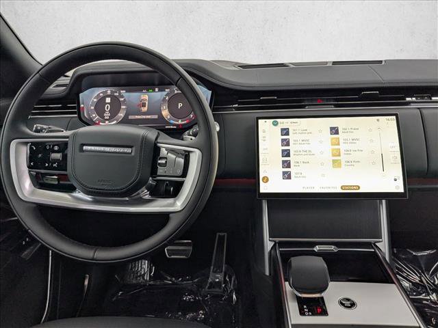 New 2026 Land Rover Range Rover Long Wheelbase SE image 23