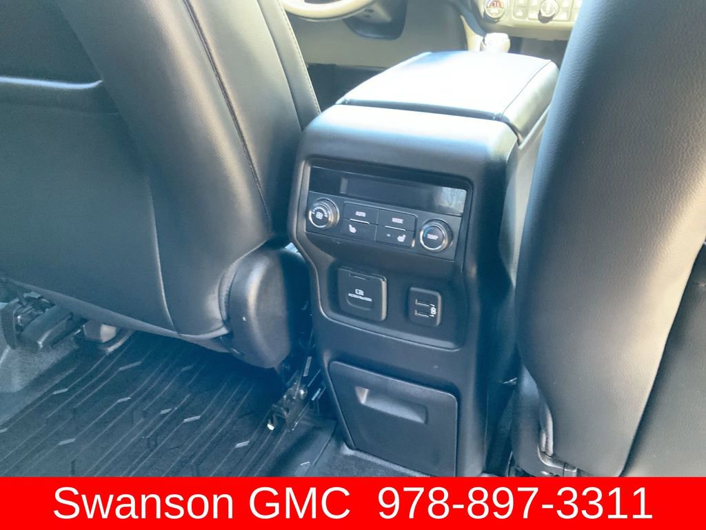 Certified 2019 GMC Acadia Denali w/ Technology Package AWD/4WD image 31