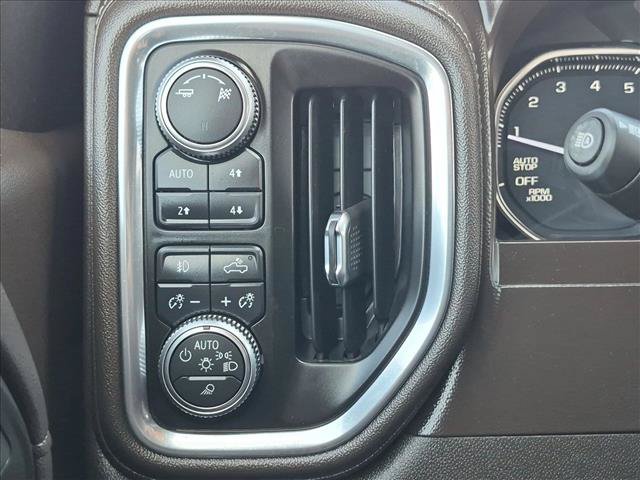 Used 2019 GMC Sierra 1500 SLT w/ SLT Premium Plus Package AWD/4WD image 18