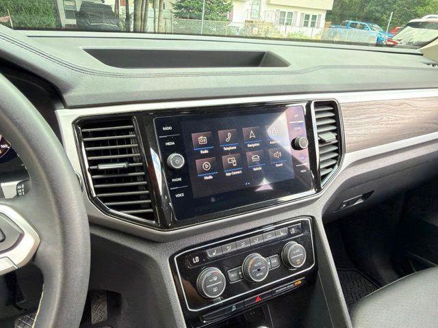 Used 2023 Volkswagen Atlas SE AWD/4WD image 36