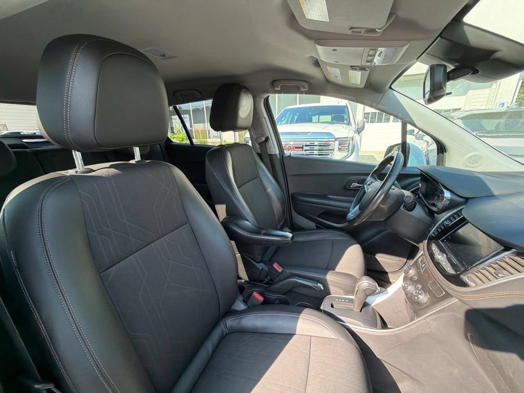 Used 2022 Chevrolet Trax LT w/ Sport Edition AWD/4WD image 77