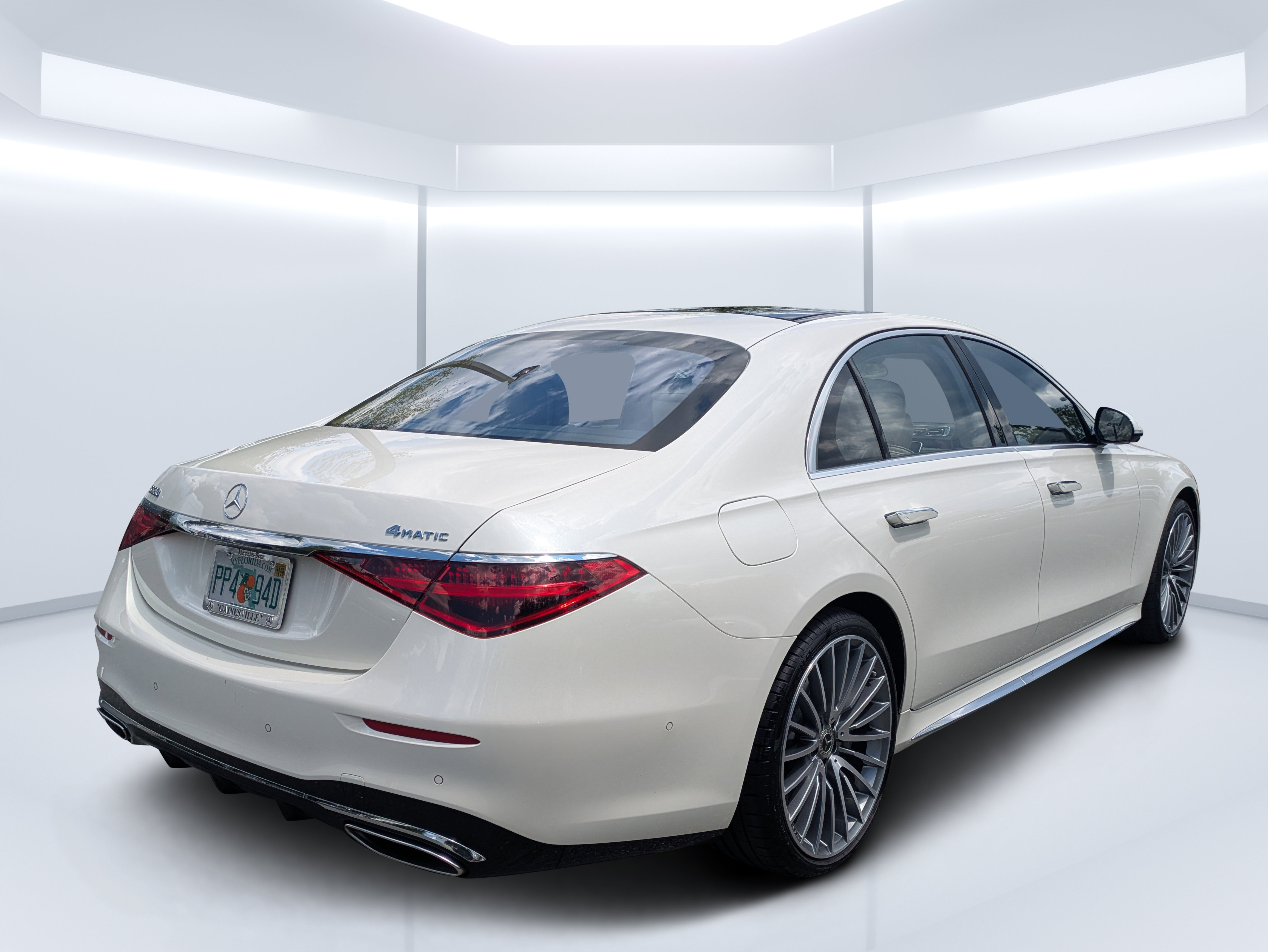 Certified 2023 Mercedes-Benz S 580 4MATIC Sedan image 3