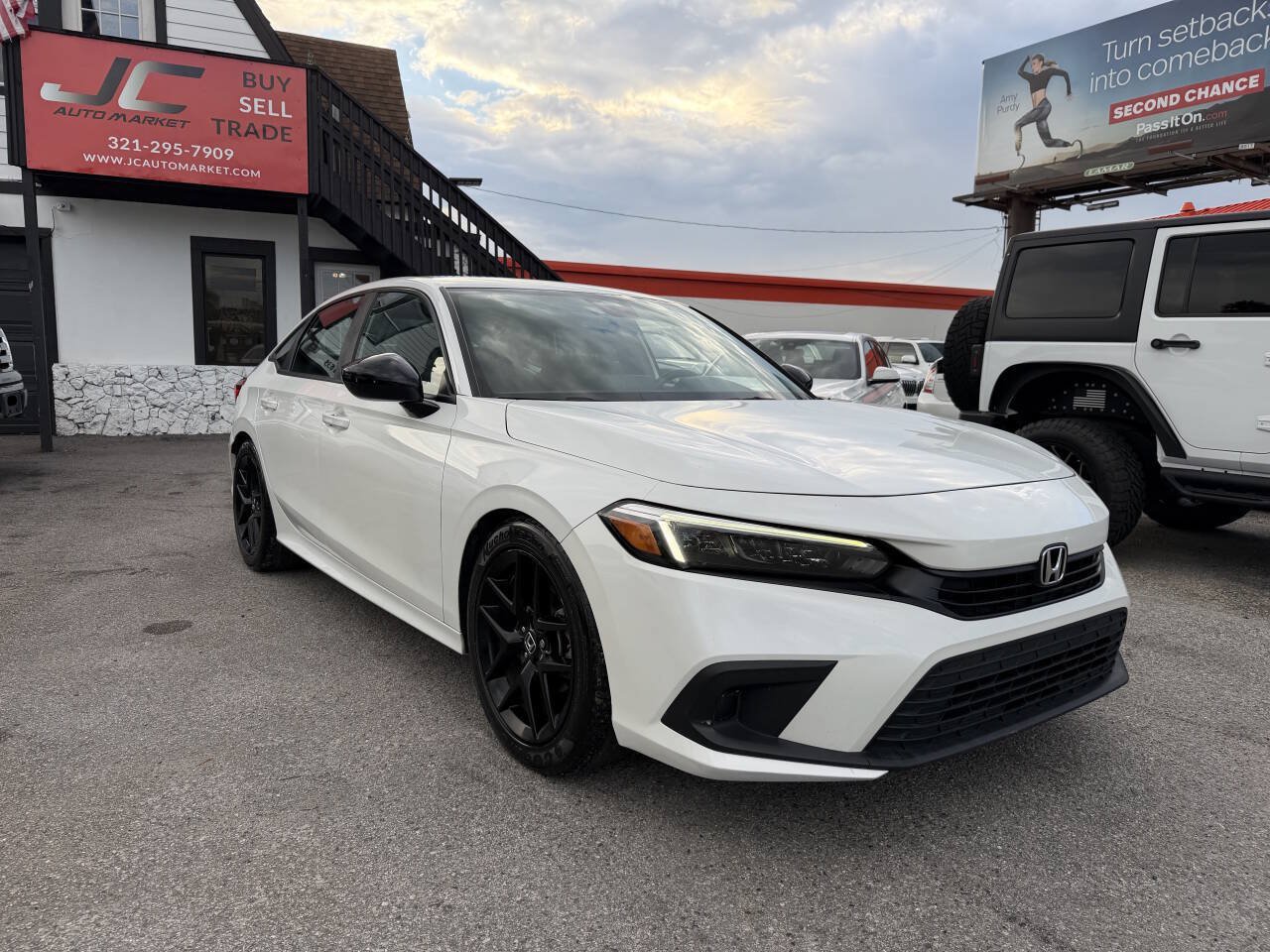 Used 2023 Honda Civic Sport image 4