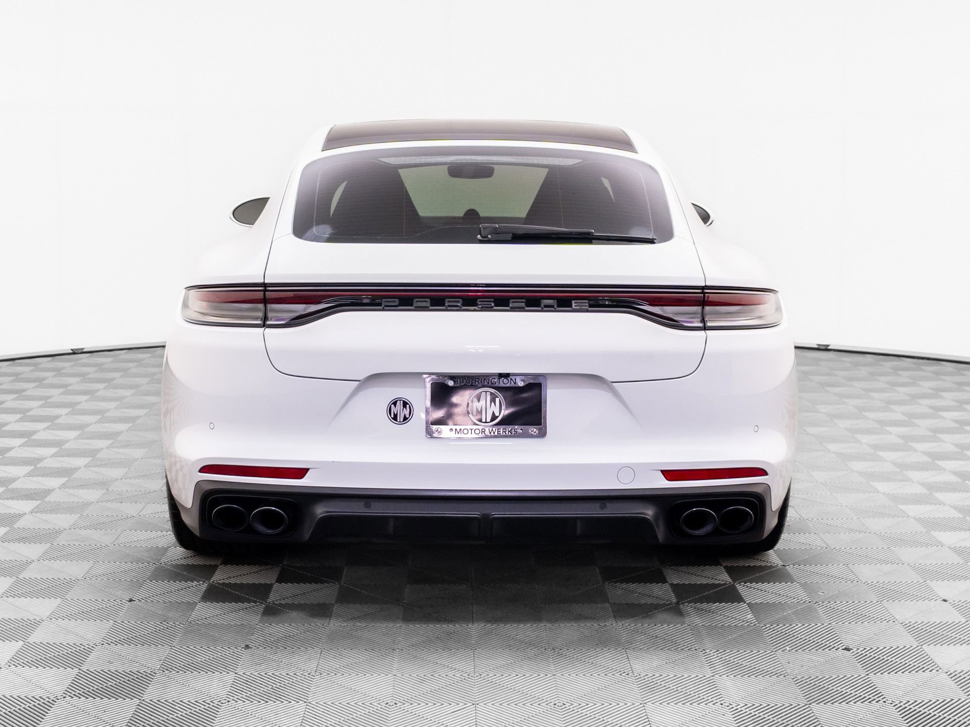 Used 2021 Porsche Panamera 4 w/ Premium Package AWD/4WD image 10