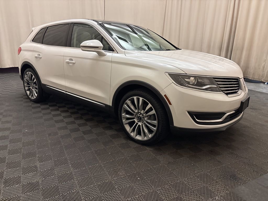 Used 2016 Lincoln MKX Reserve w/ Climate Package image 3