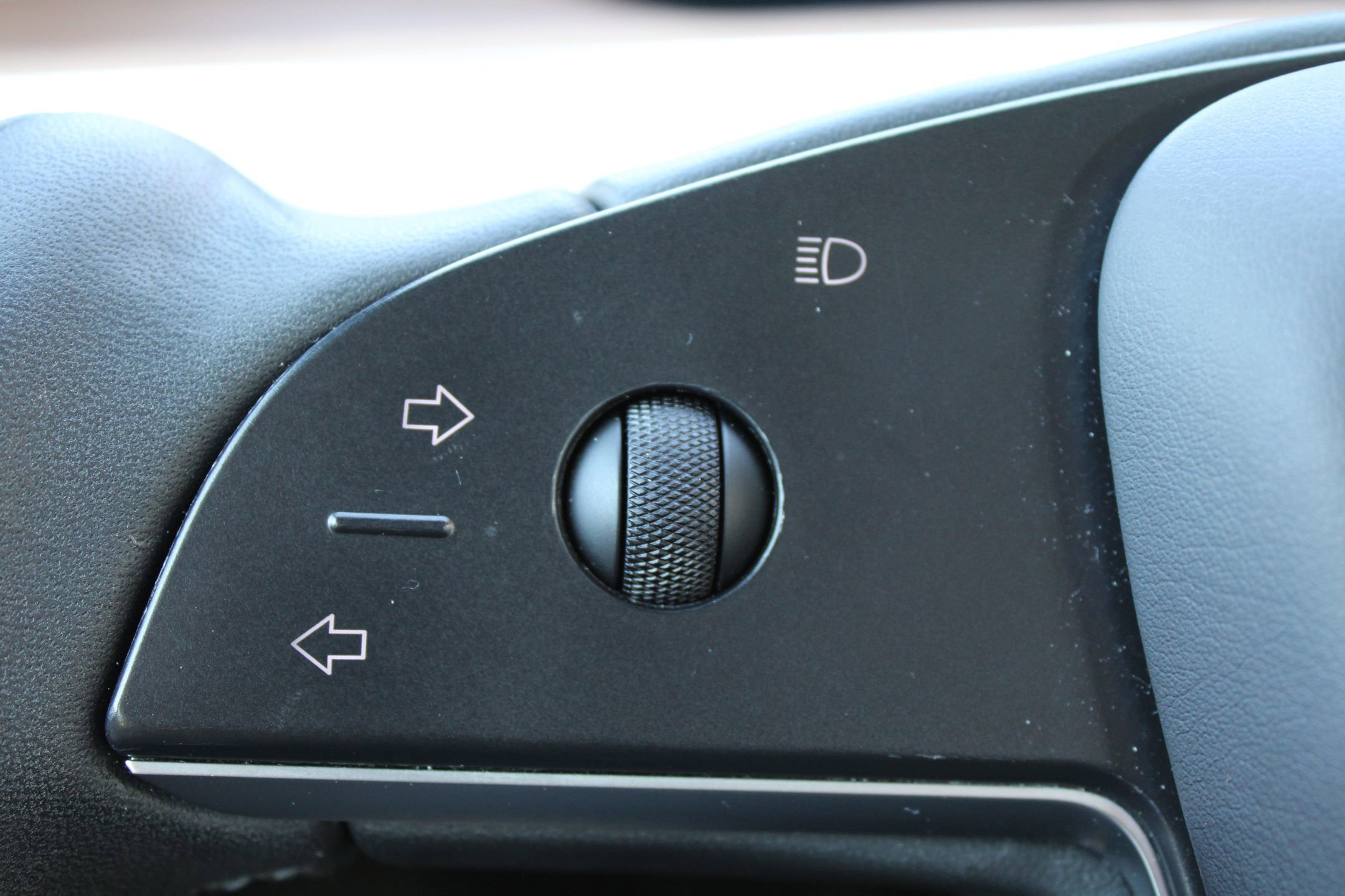 Used 2021 Tesla Model S Plaid image 13