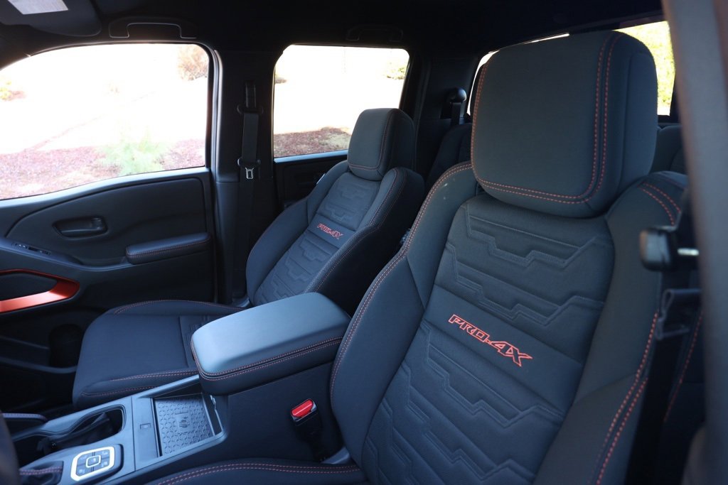 New 2026 Nissan Frontier PRO-4X w/ Pro-4x Convenience Package image 15