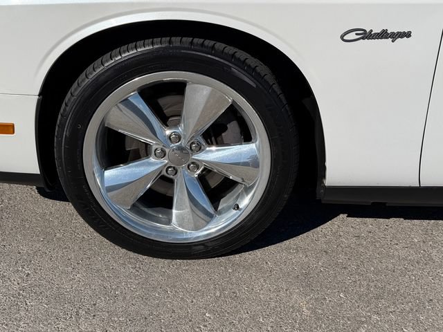Used 2014 Dodge Challenger R/T RWD image 24