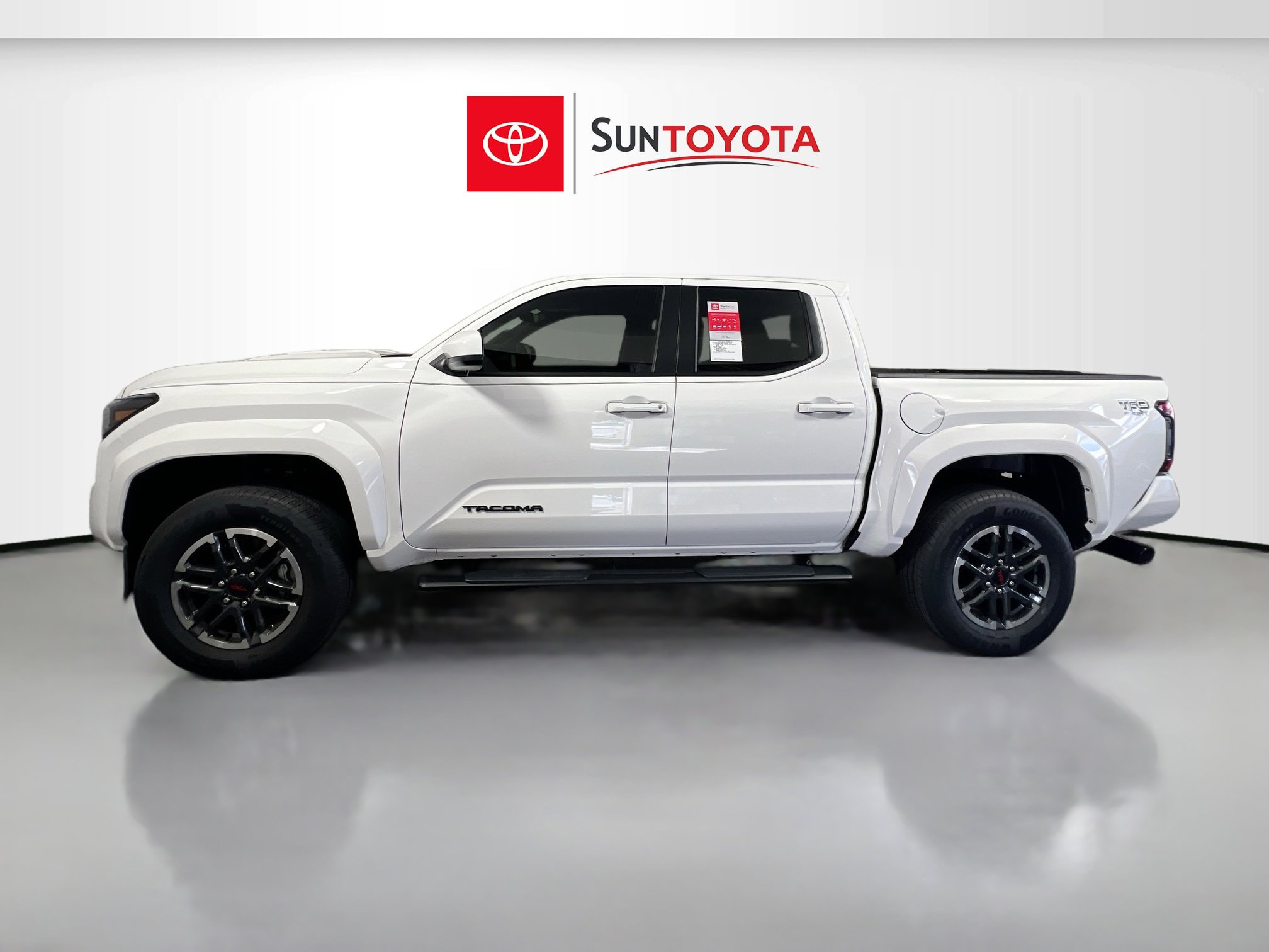 New 2025 Toyota Tacoma TRD Sport image 7