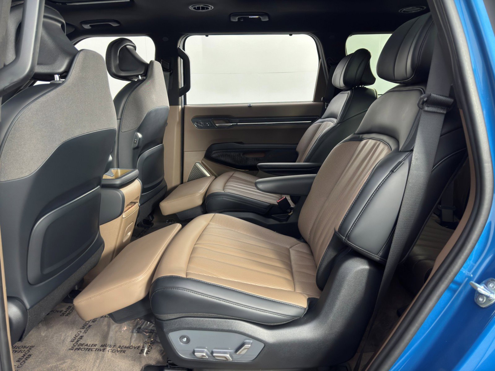 Used 2024 Kia EV9 GT-Line image 43