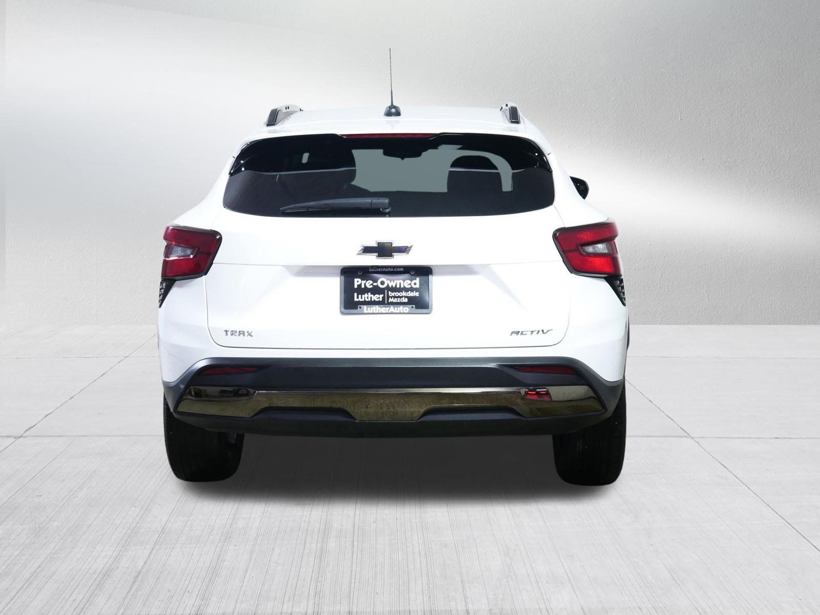 Used 2024 Chevrolet Trax ACTIV w/ Driver Confidence Package image 6