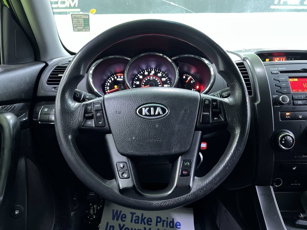 Used 2012 Kia Sorento LX w/ Convenience Pkg FWD image 19