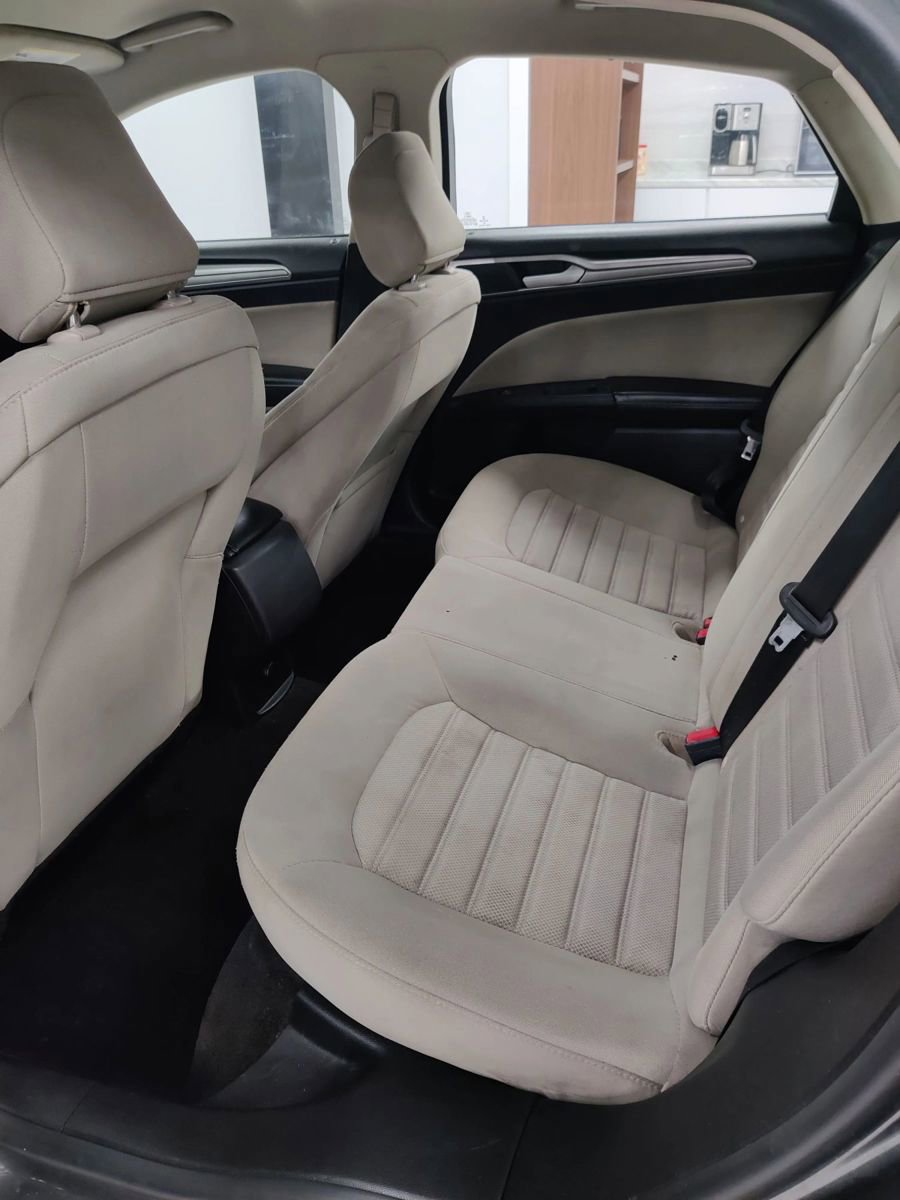 Used 2020 Ford Fusion S image 10