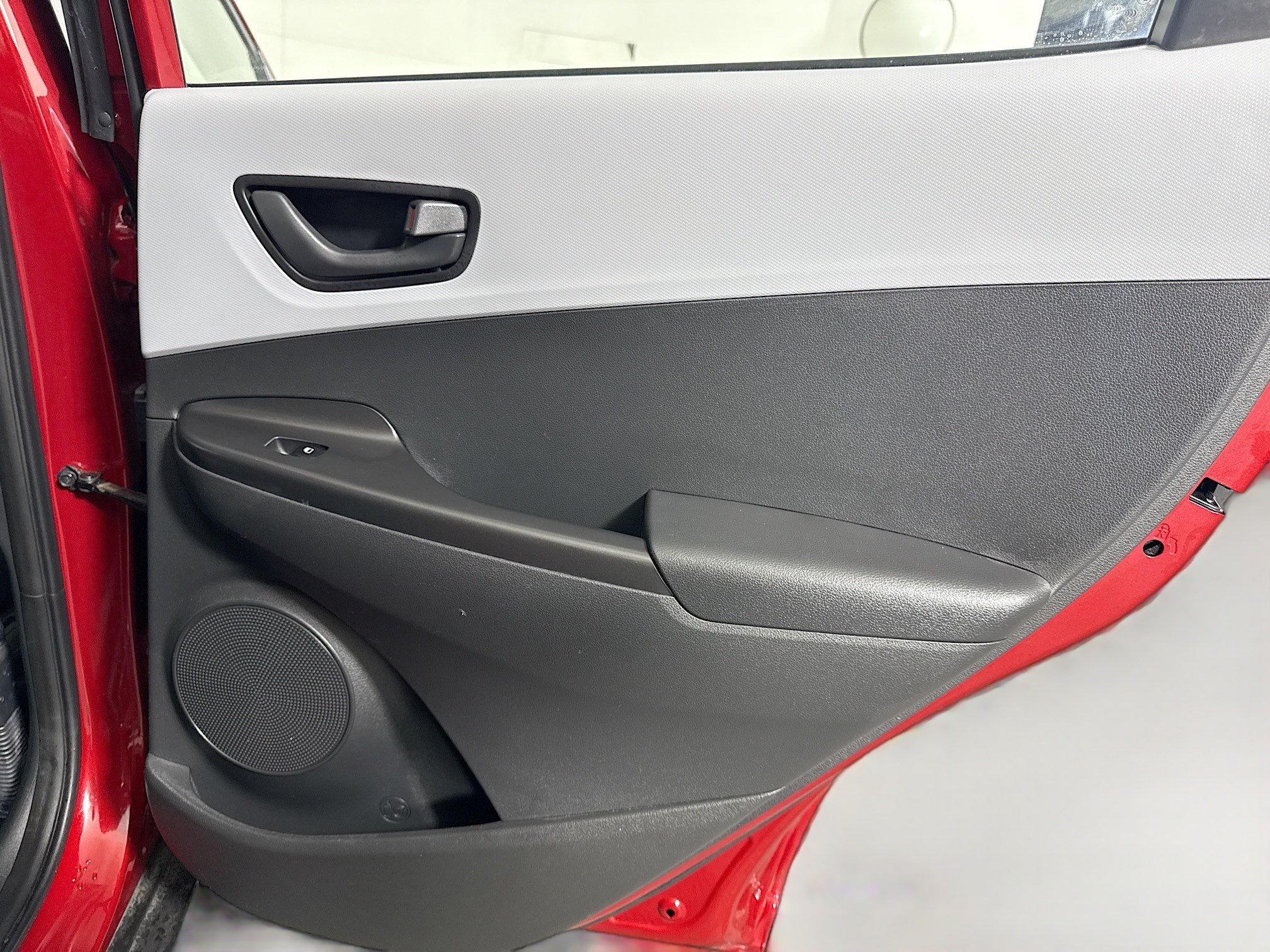 Used 2020 Hyundai Kona SE FWD image 27