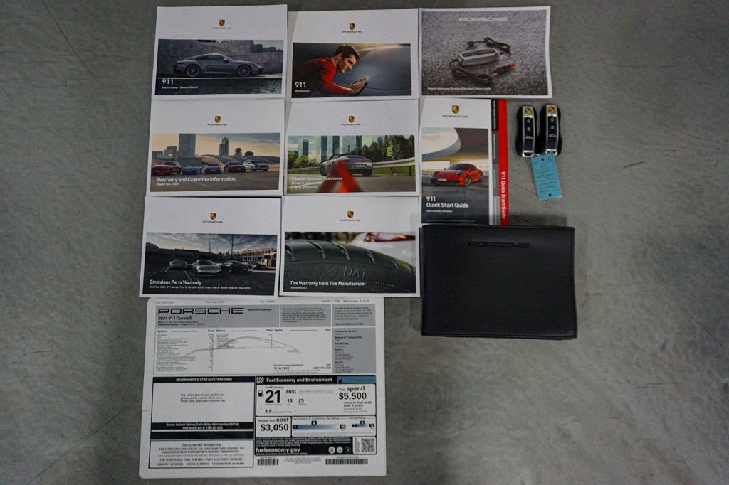 Used 2024 Porsche 911 Coupe image 90